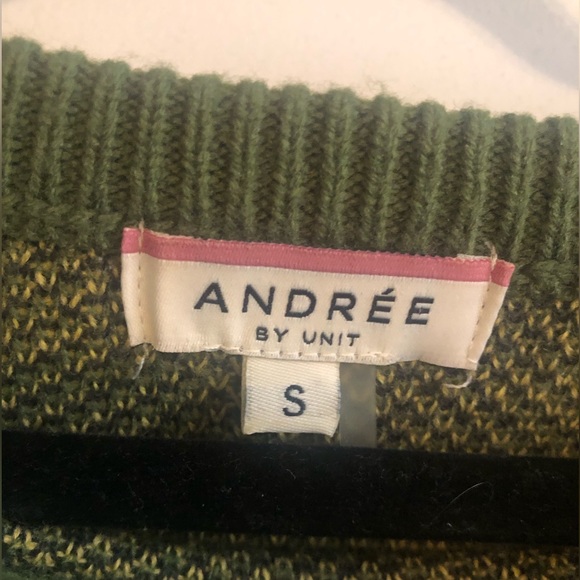 Green Andree sweater! Size small - Picture 2 of 2